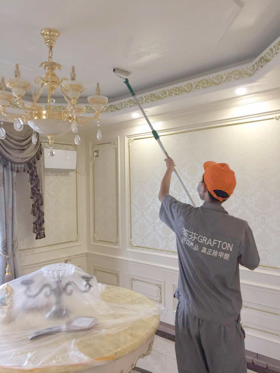 客餐廳頂面滾筒全方位施工 客餐廳頂面滾筒全方位施工