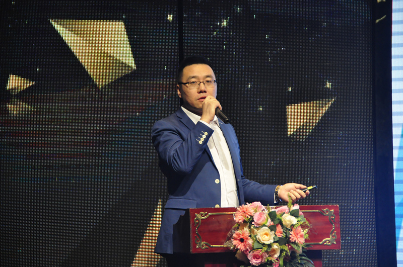 西安銀光環(huán)?？萍挤?wù)有限公司總經(jīng)理蘭鵬