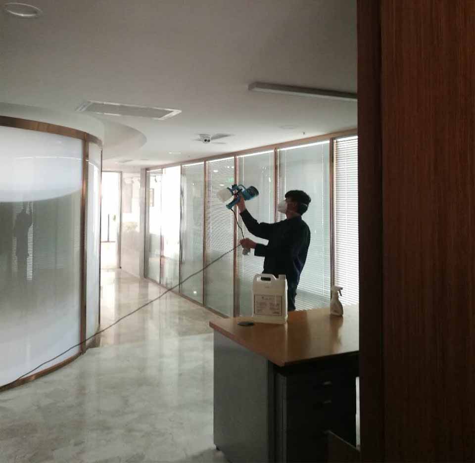 銀行過(guò)道頂面噴涂施工治理 銀行過(guò)道頂面噴涂施工治理