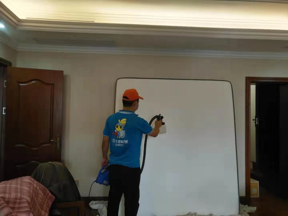 床墊全方位噴涂施工治理甲醛 床墊全方位噴涂施工治理甲醛