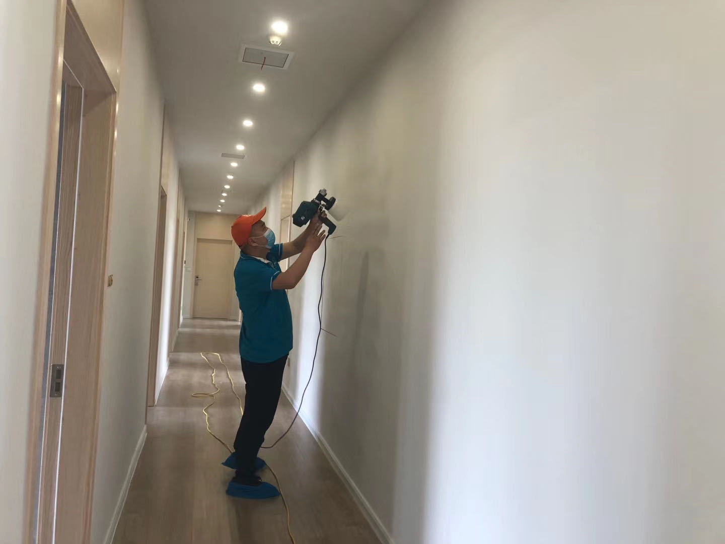 會所過道墻面全方位噴涂治理甲醛 會所過道墻面全方位噴涂治理甲醛